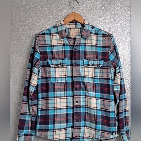 Heritage Other - Heritage Men's Button Up Flannel Shirt   Size M
